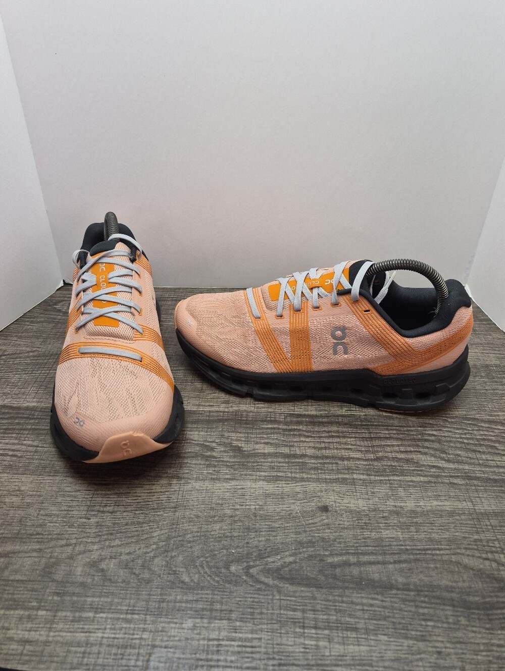 On Cloud Cloudgo Running Shoes Sneakers Orange Magnet Women's Size 9.5